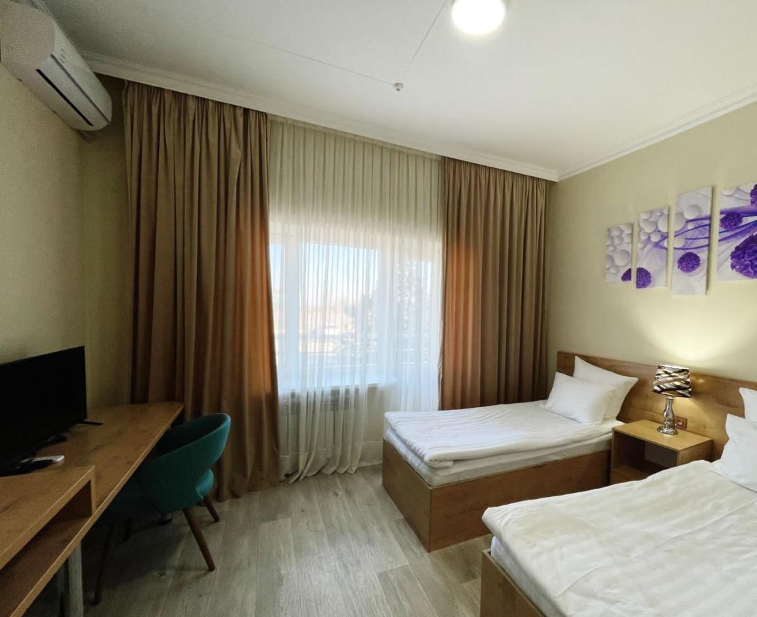 Aktau Airport Hotel Eksteriør billede